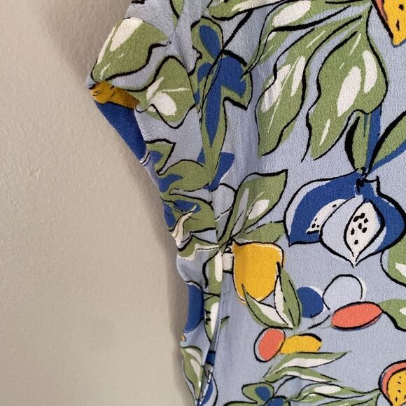 LOFT Outlet Floral Print Dress with V-Neck. Size Large - Picture 3 of 5